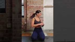 This weighted abs hits harder than it looks 🔥 You need to try it! #abs #fitness #fatloss #lillysabri