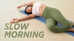 For Mornings When Your Body Hasn't Quite Arrived Yet | 15 Min Somatic Pilates